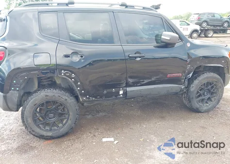 2015 Jeep Renegade Trailhawk из США, поврежденный, VIN ZACCJBCT9FPB36609